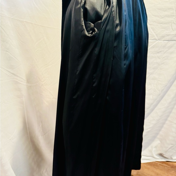 Steve by Searle  black formal coat with fur trim size 14 - Picture 5 of 11